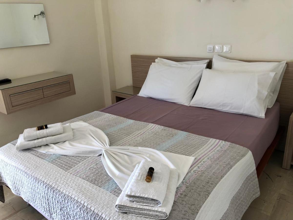 Agia Marina Angelica Studios And Apartments מראה חיצוני תמונה