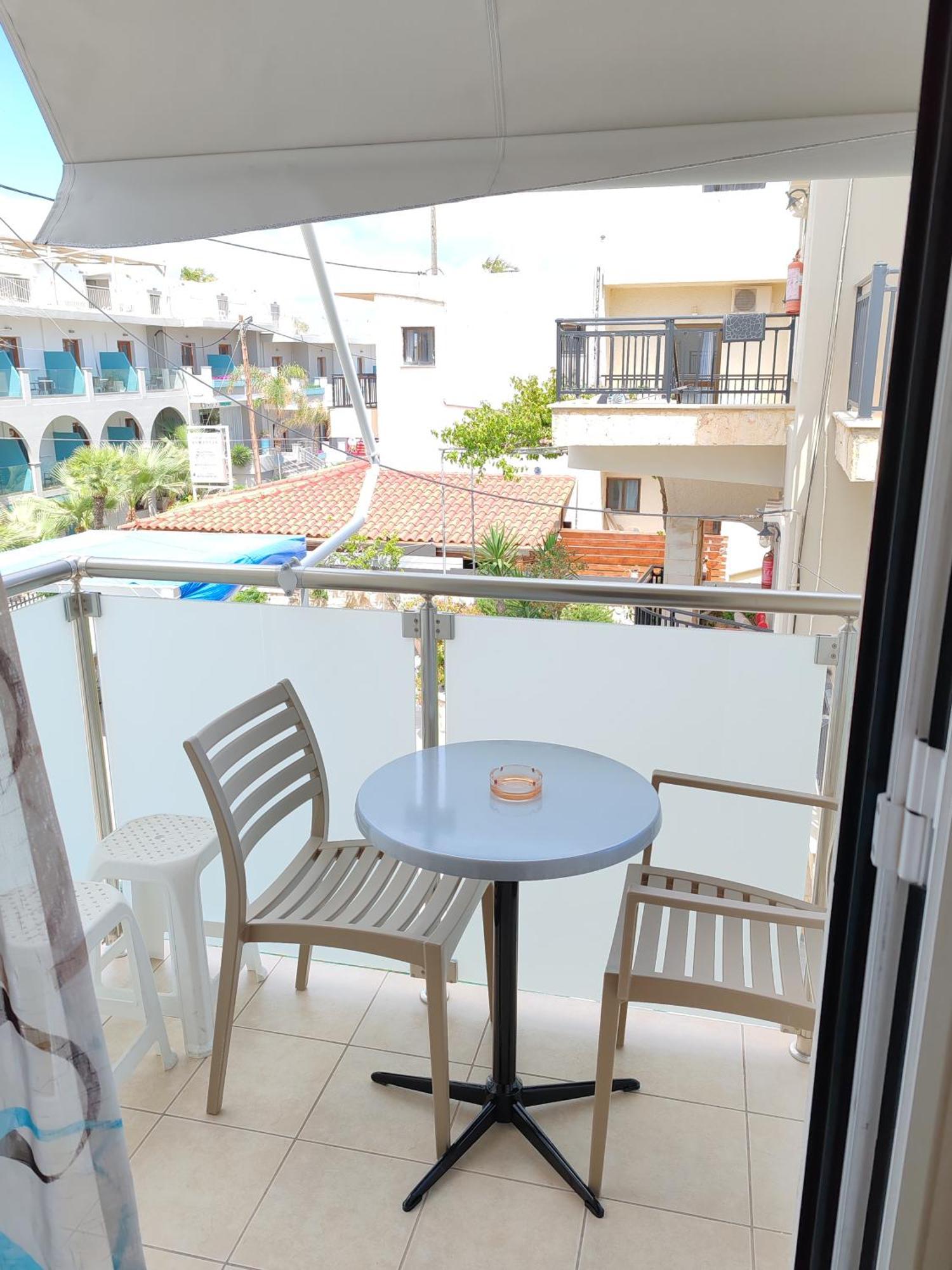 Agia Marina Angelica Studios And Apartments מראה חיצוני תמונה