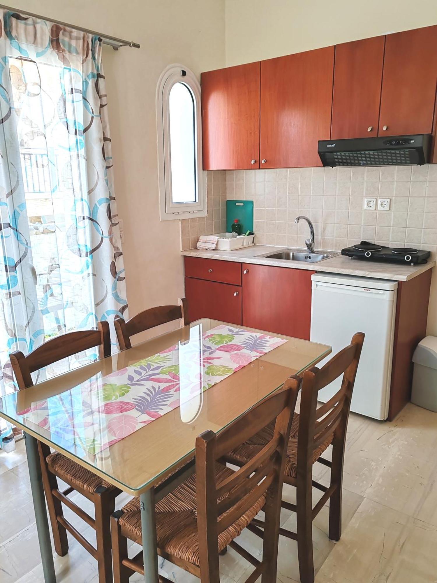 Agia Marina Angelica Studios And Apartments מראה חיצוני תמונה