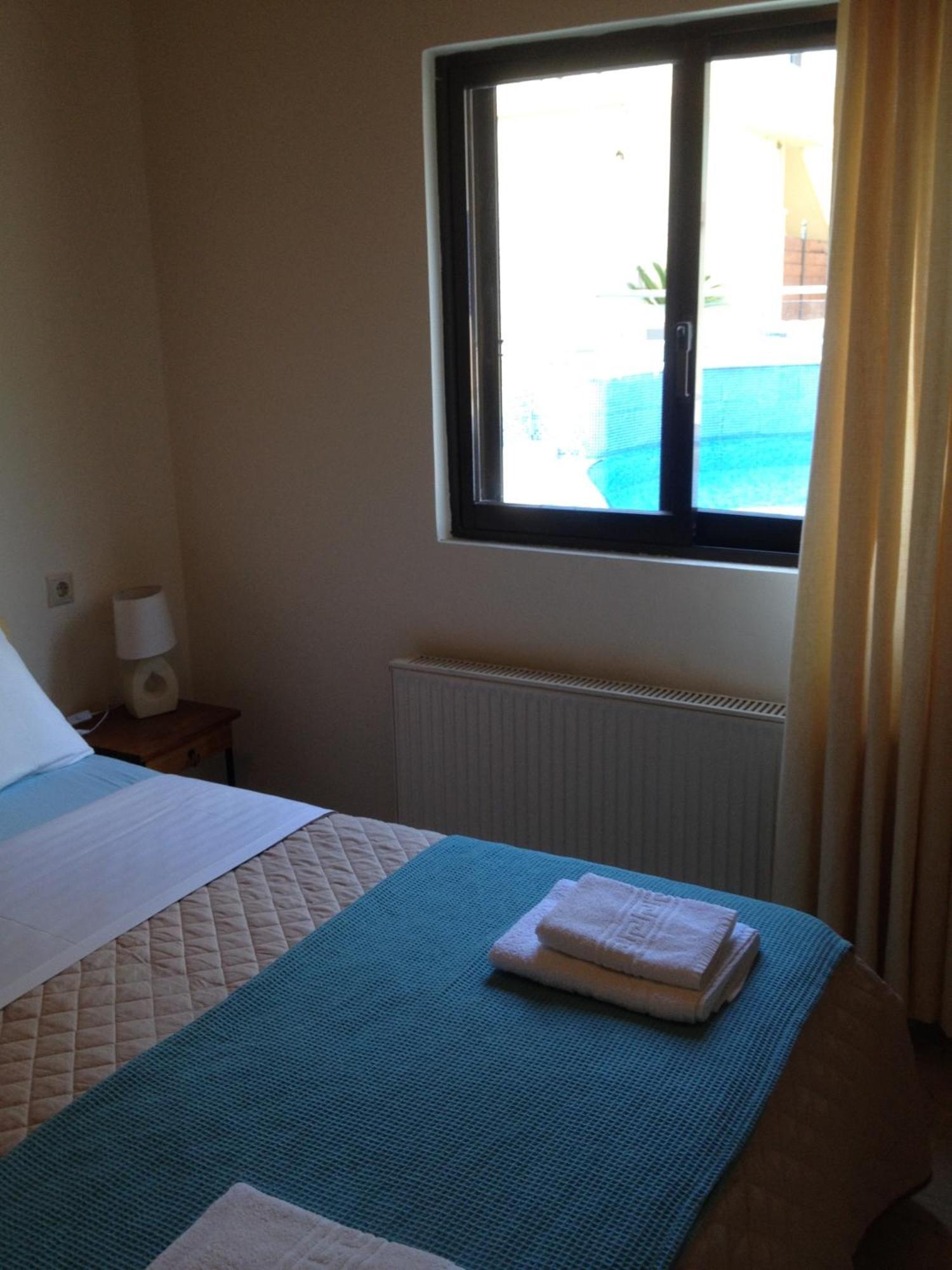 Agia Marina Angelica Studios And Apartments חדר תמונה