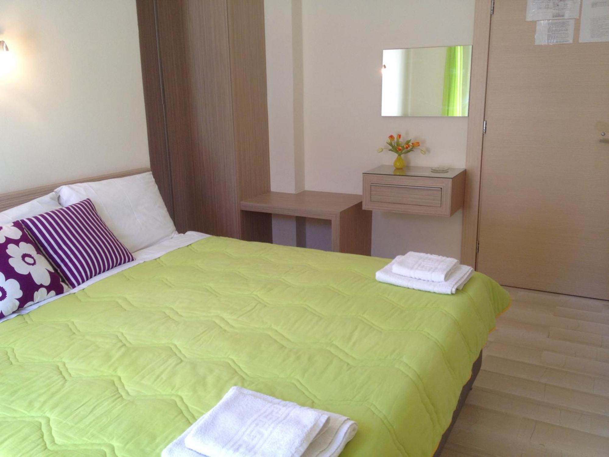 Agia Marina Angelica Studios And Apartments חדר תמונה