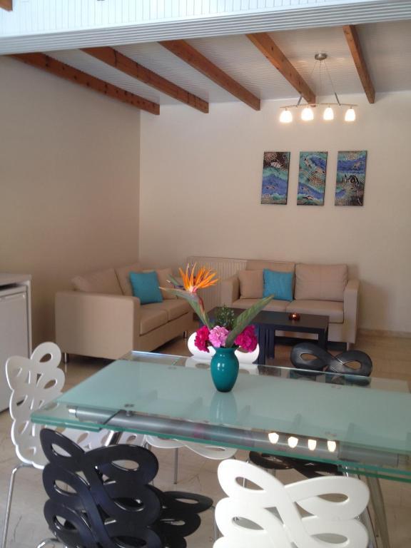 Agia Marina Angelica Studios And Apartments חדר תמונה