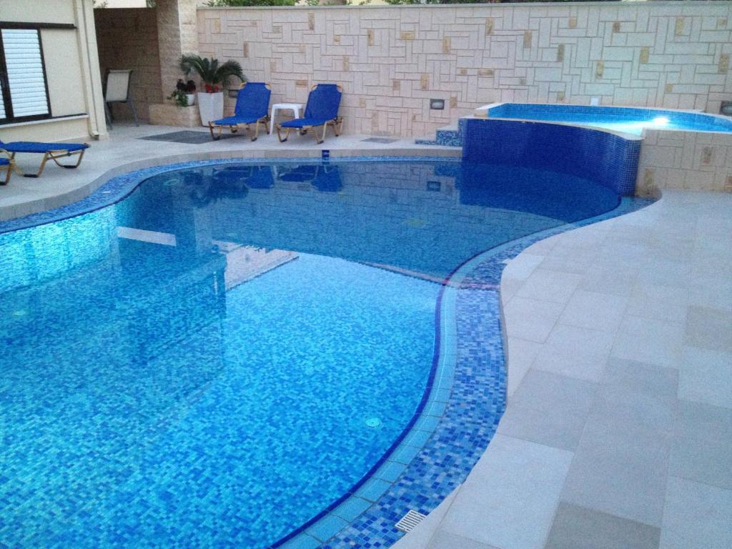 Agia Marina Angelica Studios And Apartments מראה חיצוני תמונה