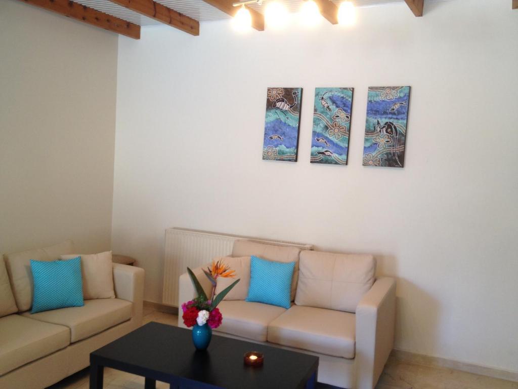 Agia Marina Angelica Studios And Apartments חדר תמונה