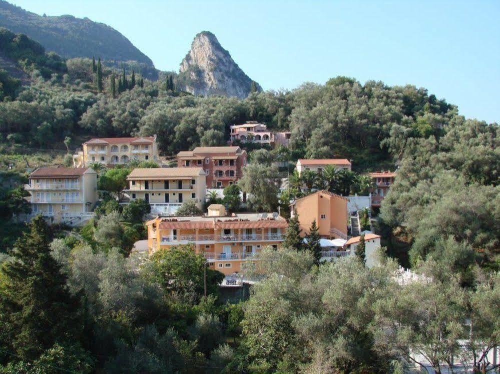 Agia Marina Angelica Studios And Apartments מראה חיצוני תמונה