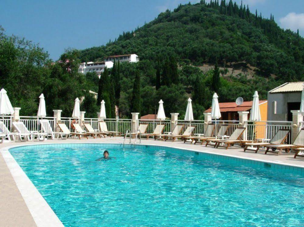 Agia Marina Angelica Studios And Apartments מראה חיצוני תמונה