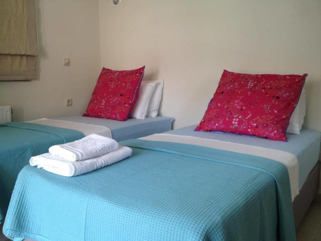Agia Marina Angelica Studios And Apartments מראה חיצוני תמונה